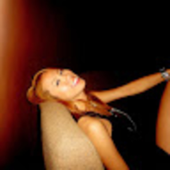 Meet your Posher, Martina - Picture 1 of 1